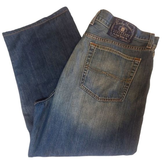 Lucky Brand Denim - Lucky Brand Jeans, blue  Denim, women's size 36 **inseam 25.5 inches *